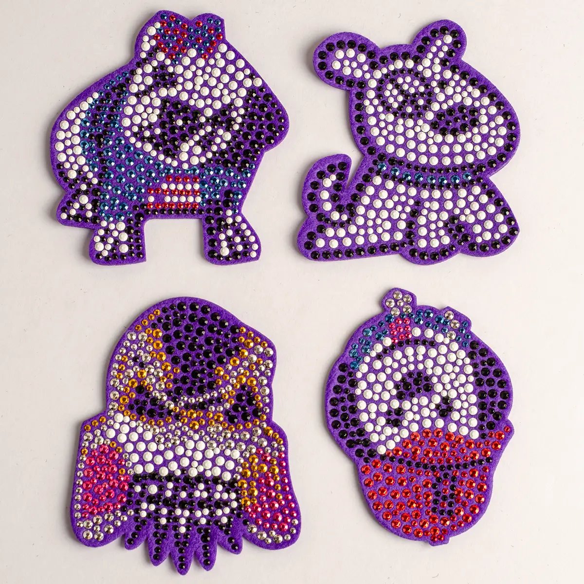 Cartoon animal rhinestone felt patch, catalog code TB-5B5CE5317268