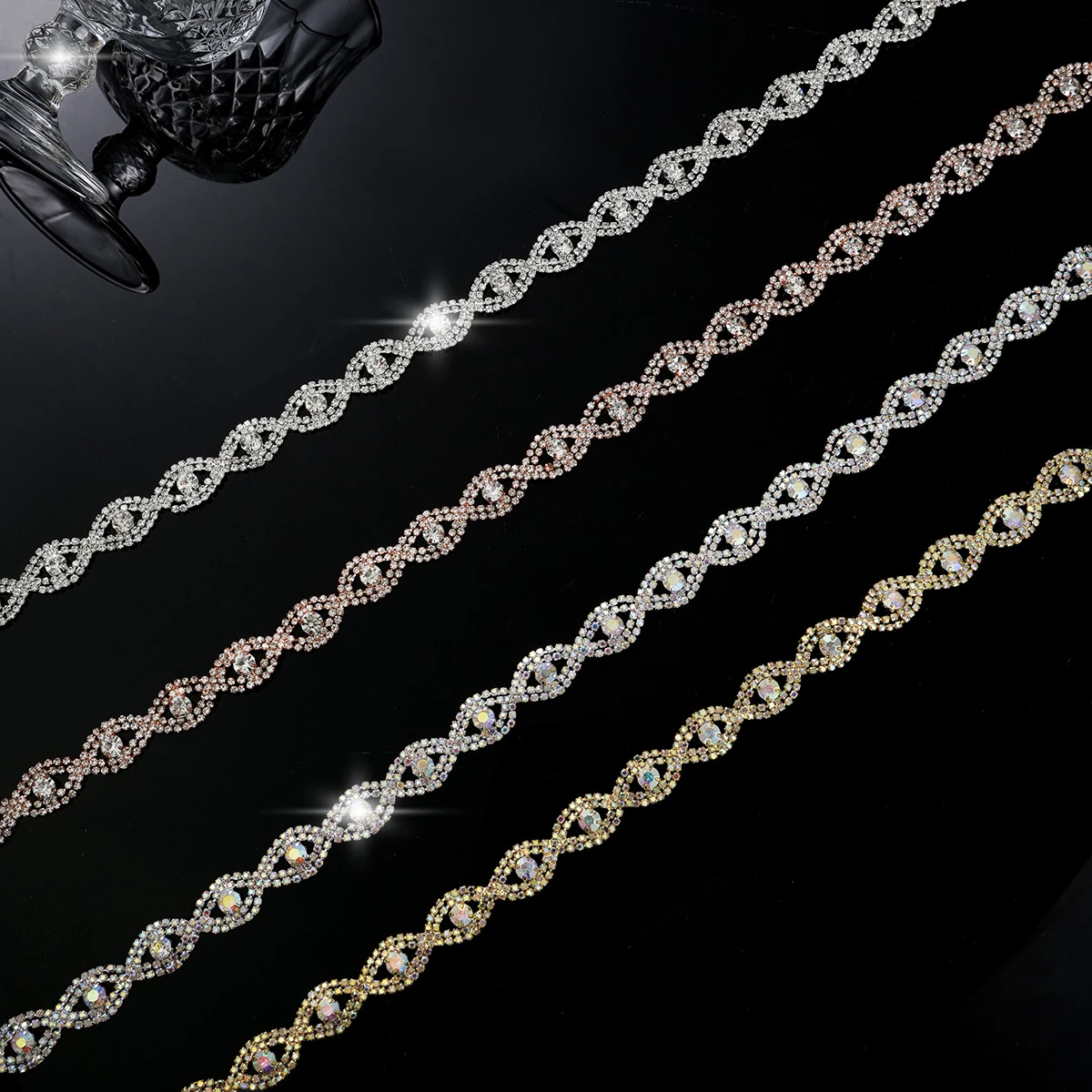 1.4 cm Infinity Rhinestone Chain