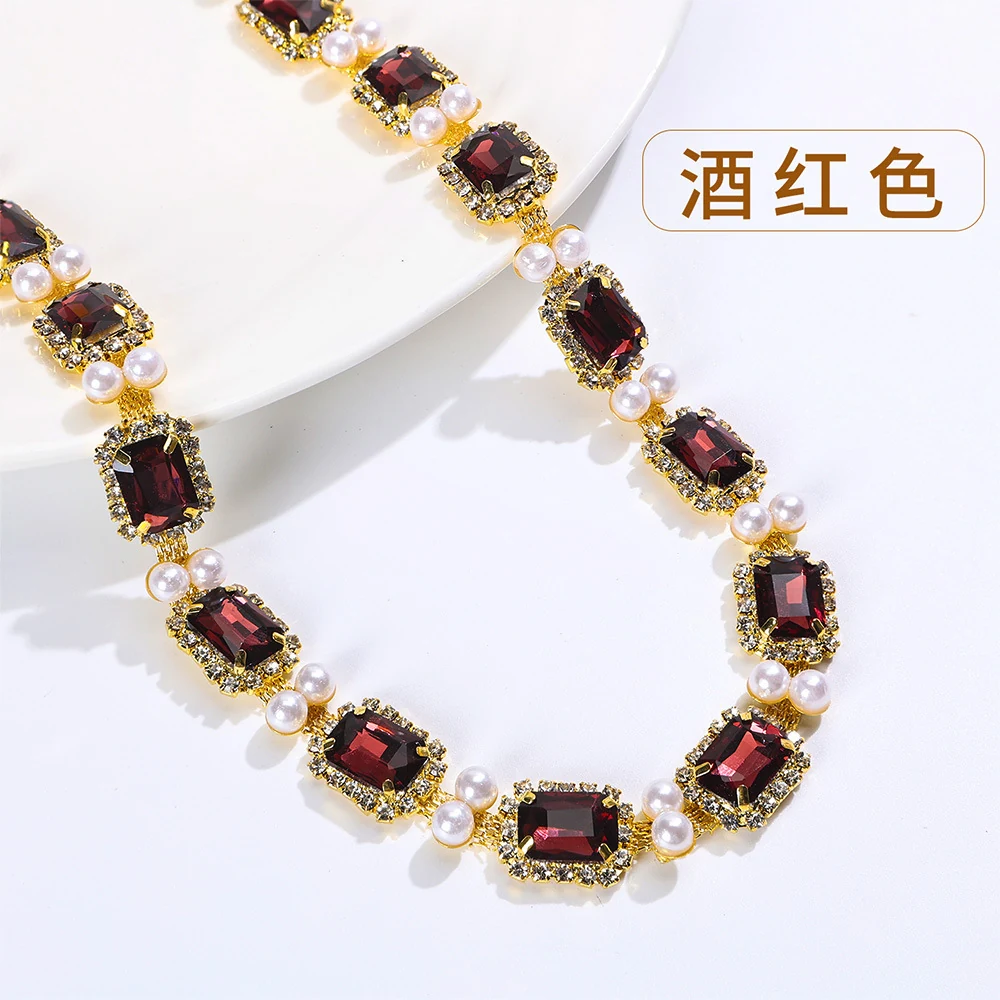 Pearl-Framed Rectangle Rhinestone Chain, reference view 11