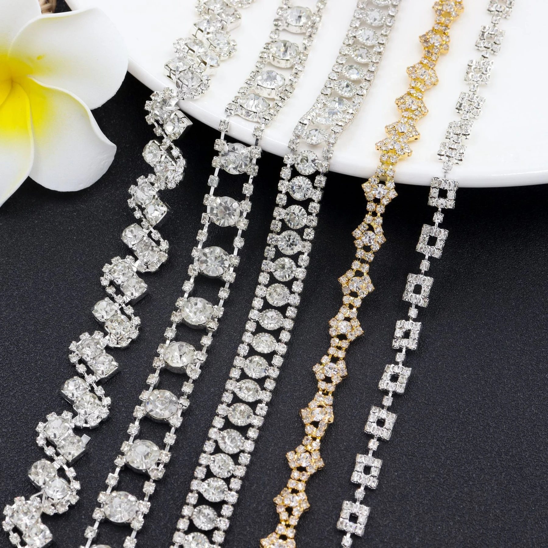 Mixed-Pattern Dense Rhinestone Chain Set