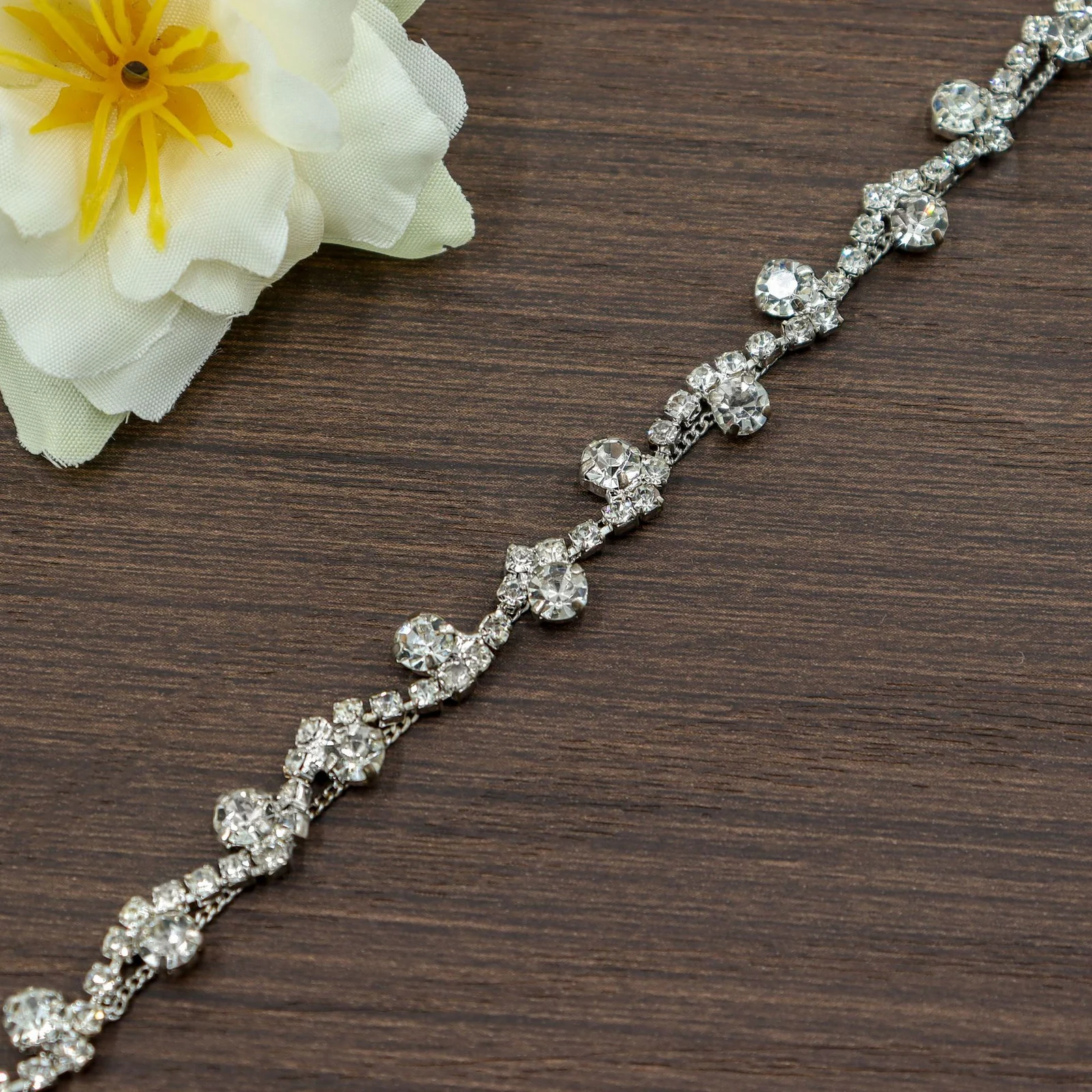 Sunflower and Dangle Rhinestone Chain Trim