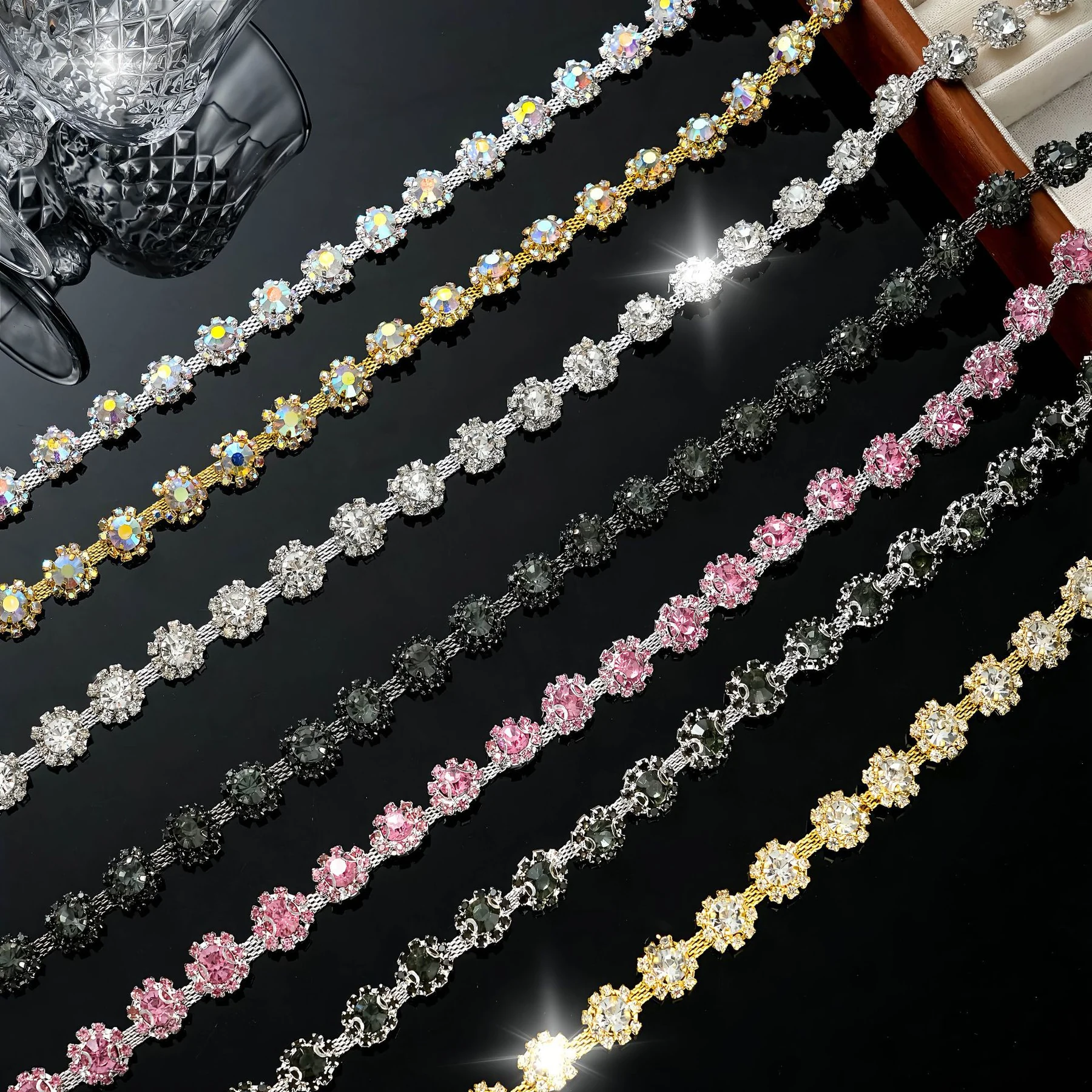 1.1 cm and 1.3 cm Sunflower Rhinestone Chain