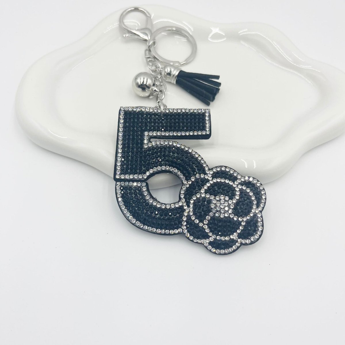 Luxury Crystal No.5 Camellia Keychain – Rhinestone Tassel Designer-Style Bag Charm