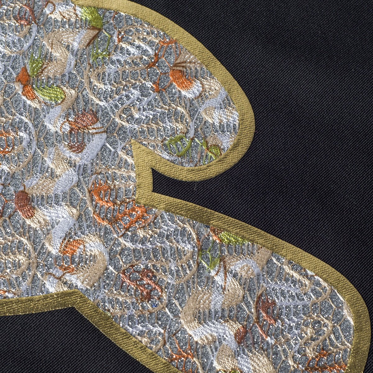 Laser Cut Fabric Rhinestone Heat Transfer Patch – Holographic Bear Crystal Iron-On Design for Apparel